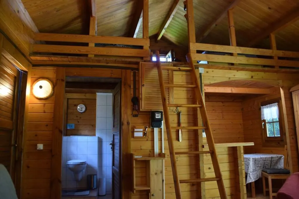 Gemütliches Blockhaus, Waldblick, Nähe BER/SXF-1