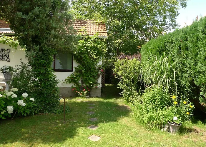 Gemuetliches Gaestehaus Berlin Bohnsdorf, Naehe Flughafen Schoenefeld