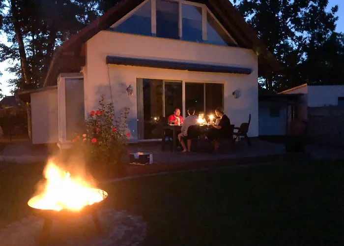 Ferienhaus direkt an der Spree mit Whirlpool und Sauna