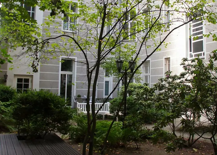 Ferienvermietung: City-Apartment Berlin Charlottenburg